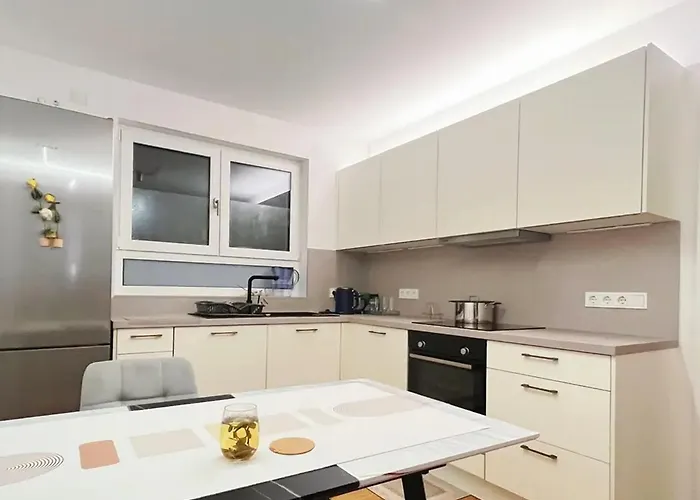 Ihr Exklusiver Rueckzugsort - Luxurioes Wohnen - Entspannen Appartement Francfort-sur-le-Main